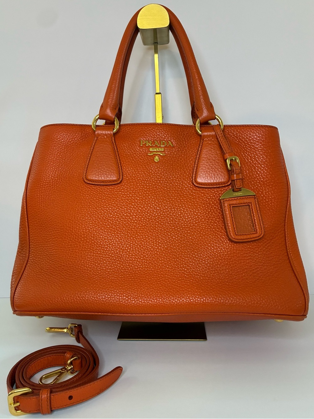 Prada Diano Vitello Orange Leather Handbag Pre-Owned